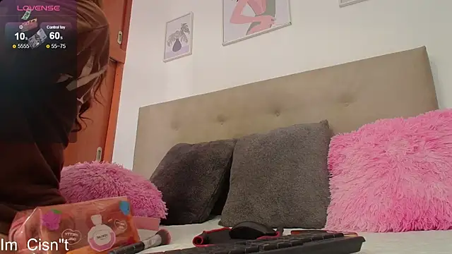 Miley Baker online show from 03.08.25