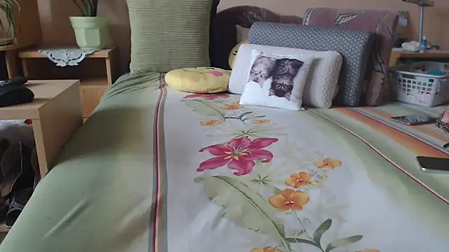 Margaret-milf online show from 02.26.25