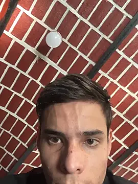 Snapshot of brianor89 chatting on 10.18.25 brianor89 online show from 10.18.25