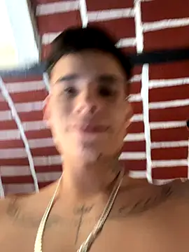 Snapshot of brianor89 chatting on 11.18.25 brianor89 online show from 11.18.25