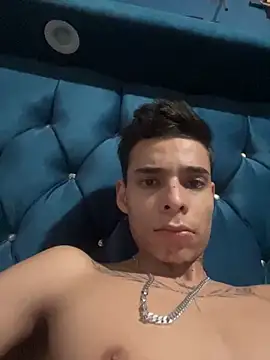 Snapshot of brianor89 chatting on 11.24.25 brianor89 online show from 11.24.25