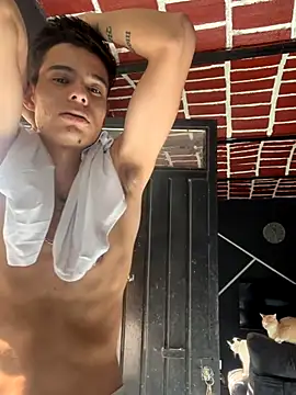 Snapshot of brianor89 chatting on 11.25.25 brianor89 online show from 11.25.25