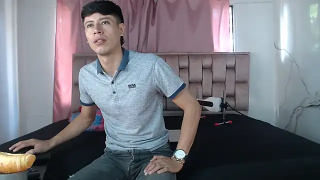 Sexytaty2022 online show from 02.28.26