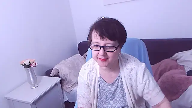 ChristaRose online show from 02.14.25