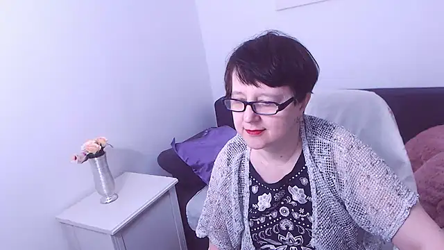 ChristaRose online show from 02.20.25