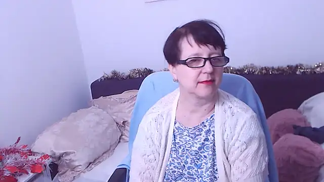 ChristaRose online show from 12.15.25