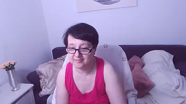 ChristaRose online show from 06.05.26