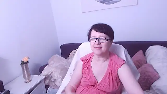 ChristaRose online show from 06.10.26