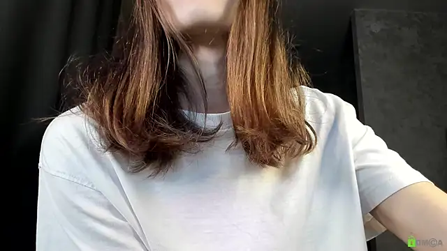 Courtney Luv online show from 10.29.25