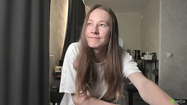 Courtney Luv online show from 06.25.26
