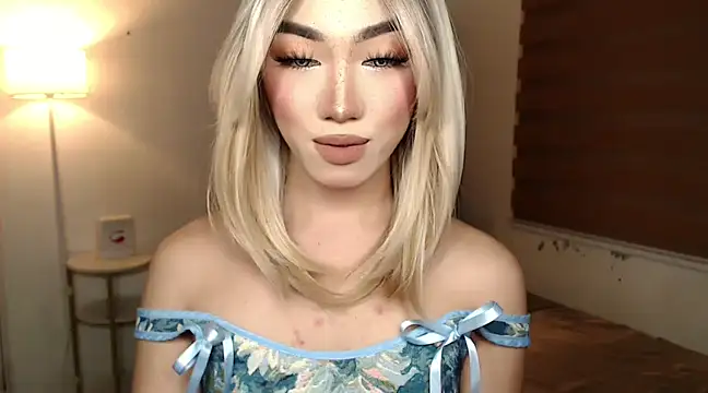 Local Hoelyx online show from 03.15.25