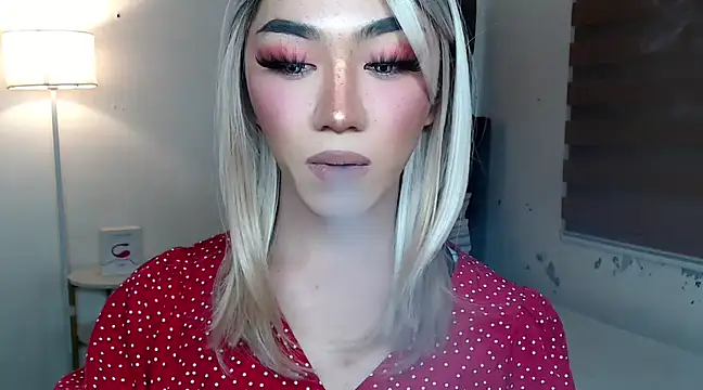 Local Hoelyx online show from 03.22.25