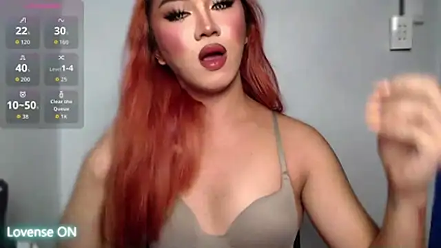 Local Hoelyx online show from 10.30.25