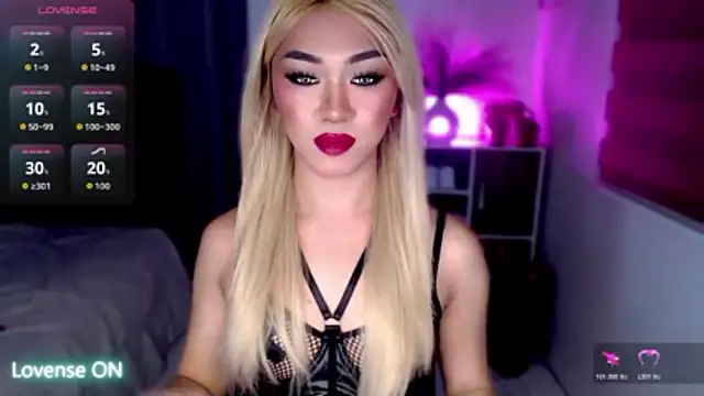 Local Hoelyx online show from 12.20.25