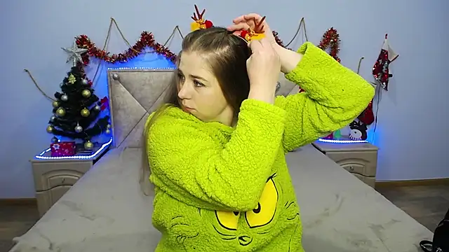 JessikaDaniel online show from 12.23.24