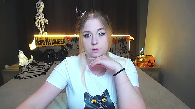 JessikaDaniel online show from 10.29.25