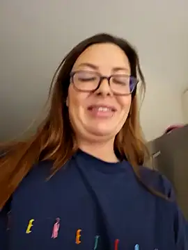 Snapshot of RebeccaXO_ chatting on 01.24.25 RebeccaXO online show from 01.24.25