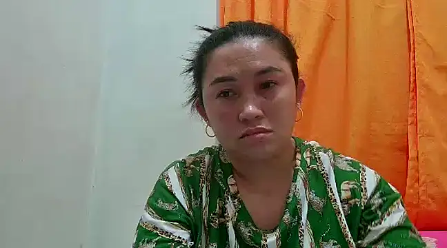 Snapshot of LalaiAsian chatting on 12.22.24 LalaiAsian online show from 12.22.24