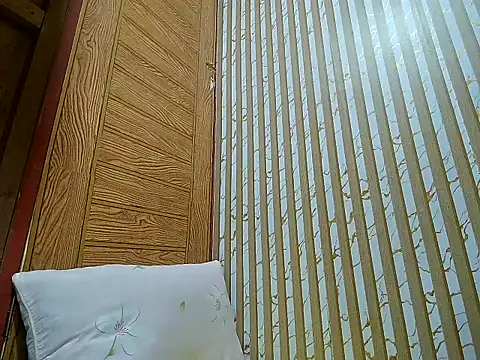 LalaiAsian online show from 12.13.25