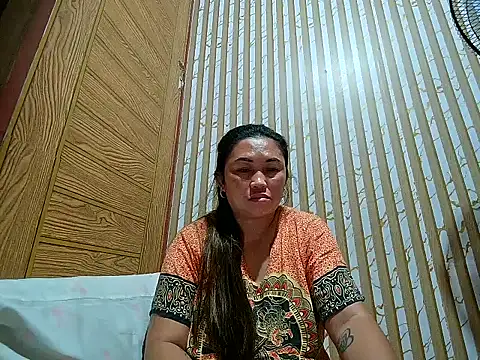 LalaiAsian online show from 03.05.26