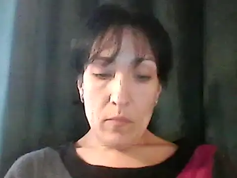 Snapshot of SunnyAmorre chatting on 12.29.24 SunnyAmorre online show from 12.29.24