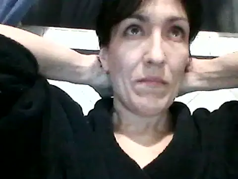 Snapshot of SunnyAmorre chatting on 12.29.24 SunnyAmorre online show from 12.29.24