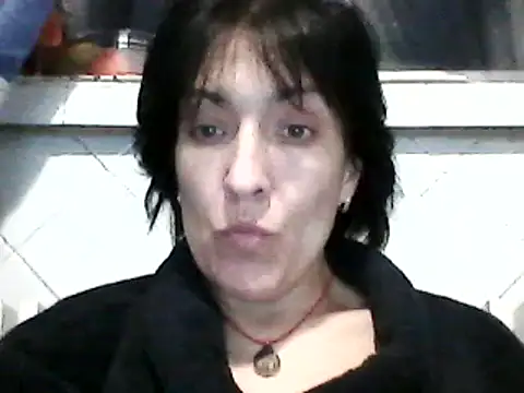Snapshot of SunnyAmorre chatting on 01.13.25 SunnyAmorre online show from 01.13.25