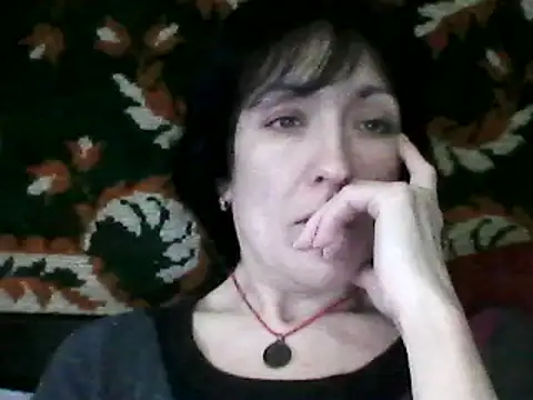 Snapshot of SunnyAmorre chatting on 01.14.25 SunnyAmorre online show from 01.14.25
