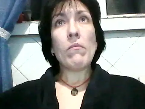 Snapshot of SunnyAmorre chatting on 01.18.25 SunnyAmorre online show from 01.18.25