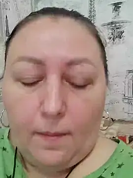 Snapshot of Rini333 chatting on 10.01.25 Rini333 online show from 10.01.25