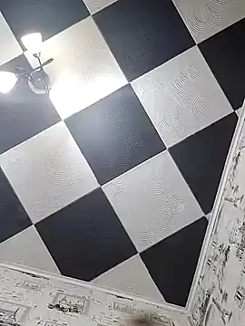 Snapshot of Rini333 chatting on 10.11.25 Rini333 online show from 10.11.25