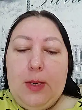 Snapshot of Rini333 chatting on 10.20.25 Rini333 online show from 10.20.25