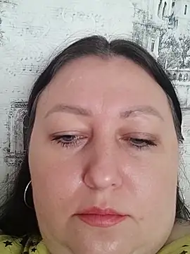 Snapshot of Rini333 chatting on 11.05.25 Rini333 online show from 11.05.25