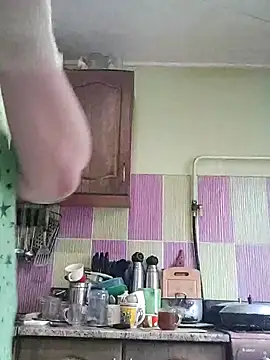 Snapshot of Rini333 chatting on 11.13.25 Rini333 online show from 11.13.25