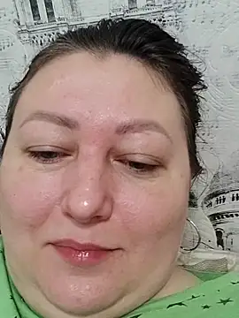 Snapshot of Rini333 chatting on 11.14.25 Rini333 online show from 11.14.25