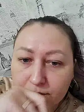 Snapshot of Rini333 chatting on 11.17.25 Rini333 online show from 11.17.25