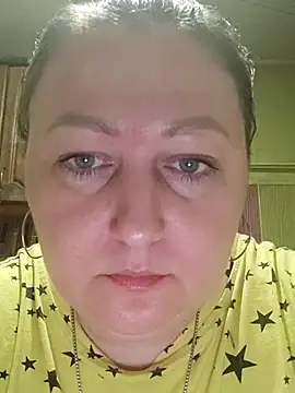 Snapshot of Rini333 chatting on 12.21.25 Rini333 online show from 12.21.25