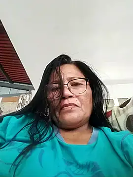 sizzling babe online show from 10.27.25