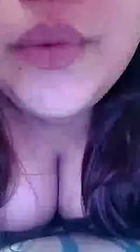 Srishtijain51 online show from 01.19.25