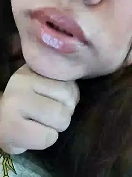 Srishtijain51 online show from 02.02.25