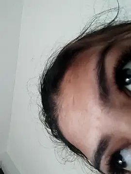 Srishtijain51 online show from 03.02.25