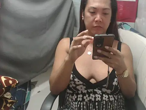 Snapshot of AsianNastyHOTCUM chatting on 11.03.25 AsianNastyHOTCUM online show from 11.03.25