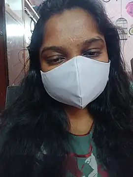 Snapshot of lovely-latha chatting on 06.14.26 lovely-latha online show from 06.14.26