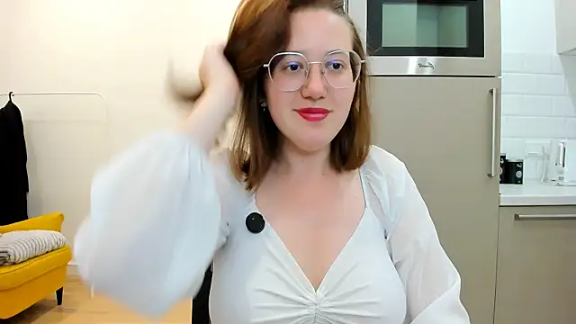 Snapshot of Charmy_Gracy chatting on 06.15.26 Charmy Gracy online show from 06.15.26