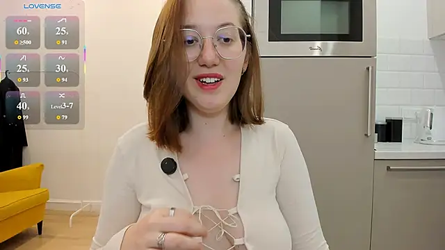 Snapshot of Charmy_Gracy chatting on 06.29.26 Charmy Gracy online show from 06.29.26