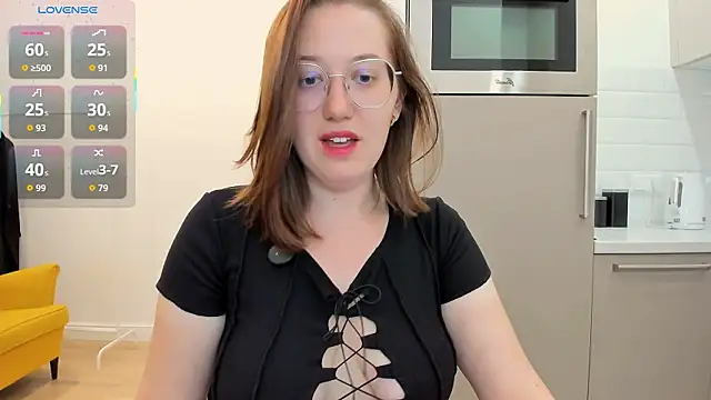 Snapshot of Charmy_Gracy chatting on 07.20.26 Charmy Gracy online show from 07.20.26