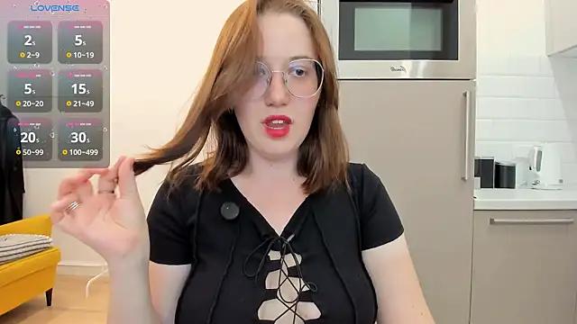 Snapshot of Charmy_Gracy chatting on 07.30.26 Charmy Gracy online show from 07.30.26