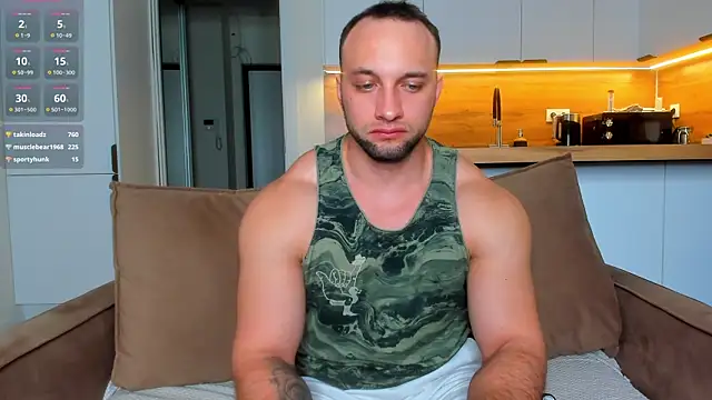 Snapshot of michaelbradleu chatting on 01.16.25 michaelbradleu online show from 01.16.25