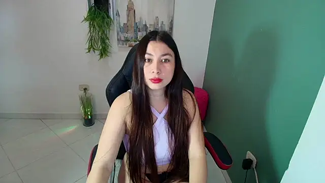 Snapshot of bella_99_ chatting on 11.07.25 bella 99 online show from 11.07.25