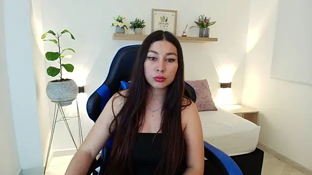 bella 99  online show from 04.29.26